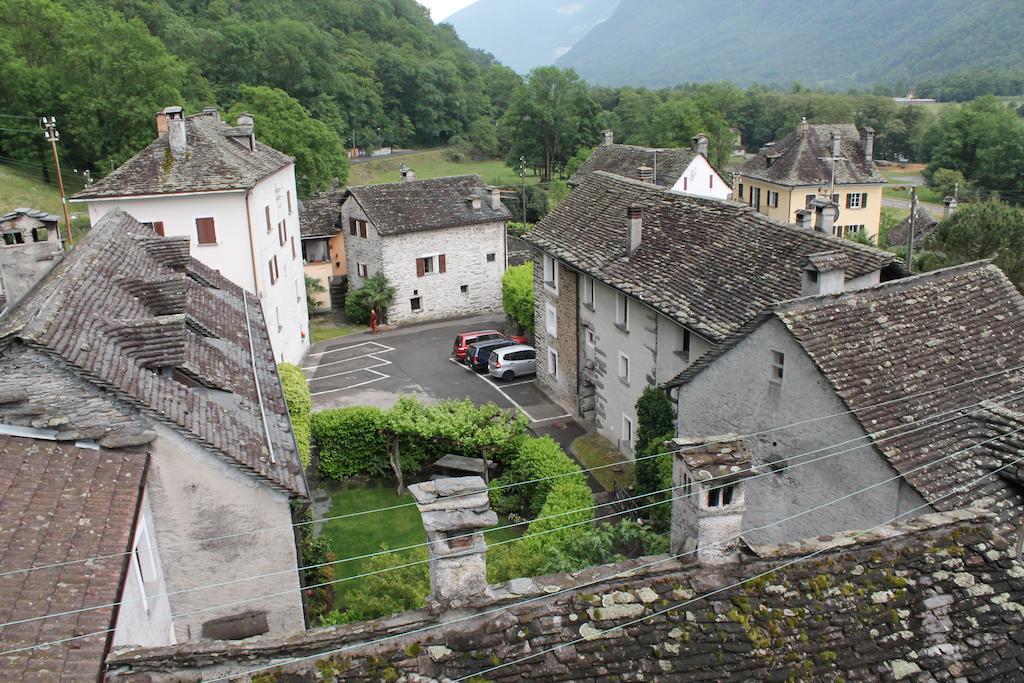 Hotel Garni Maggia Giumaglio Exterior foto