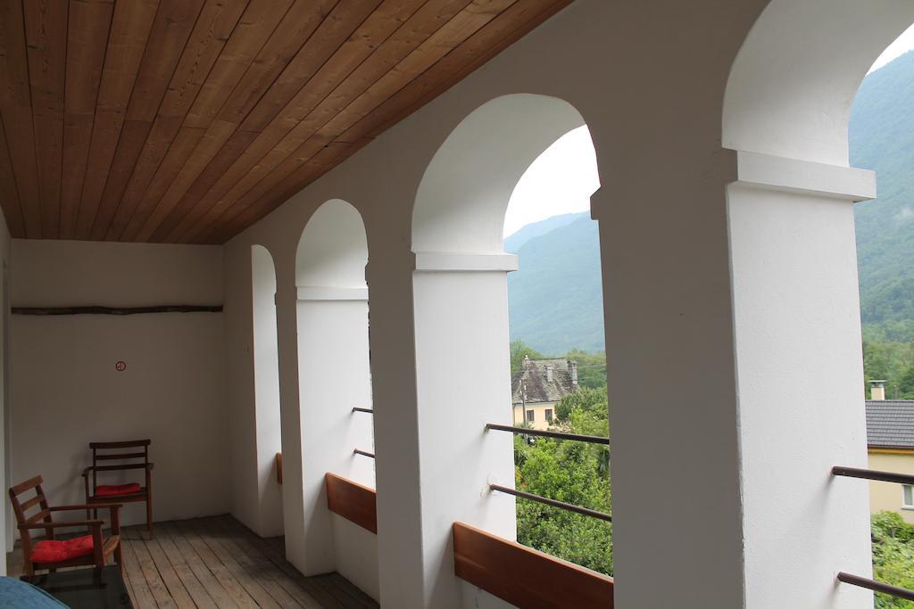 Hotel Garni Maggia Giumaglio Exterior foto